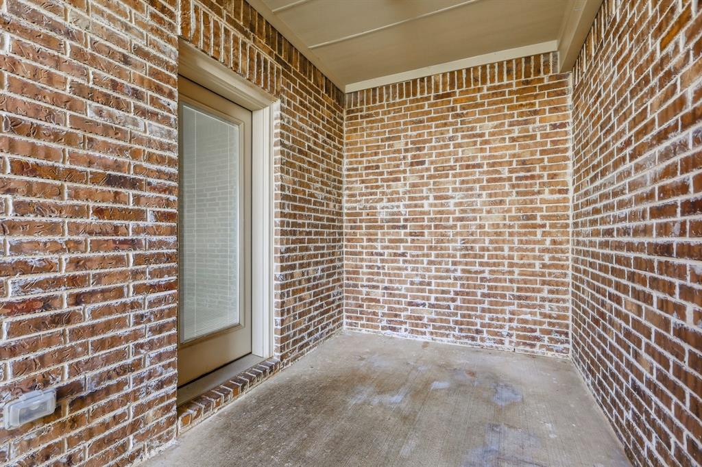 Lakeshore Terrace - Residential