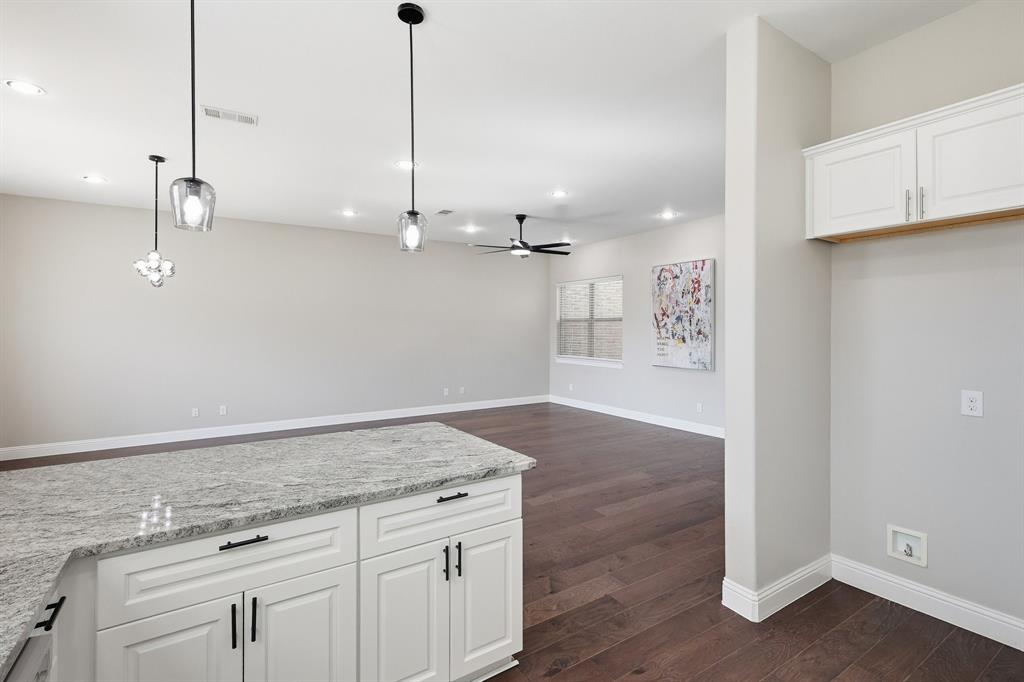 Lakeshore Terrace - Residential