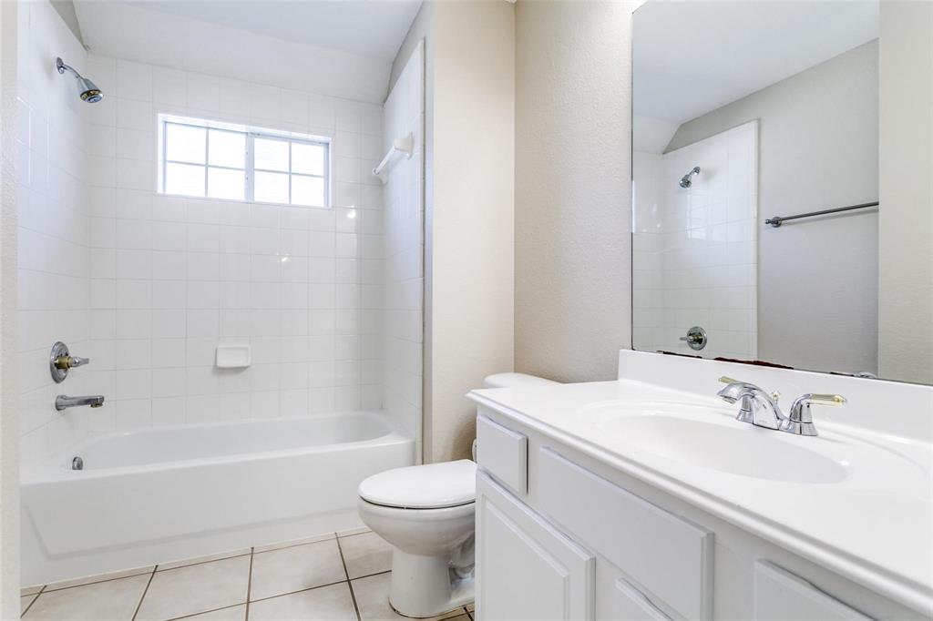 Villages Of Lake Forest Ph III - Residential Lease