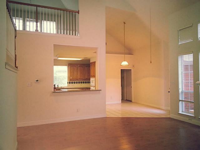 3106 Kingsbury Drive
