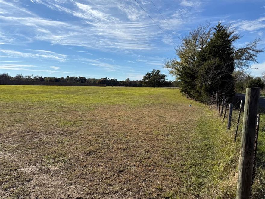 Gorgeous 1.54 Acre Homesite Near Lake Tawakoni & State Park with Electric Meter in place. Private and Ready to Build! Discover the perfect blend of privacy and potential with this stunning property, ideally located near Lake Tawakoni and the State Park. This parcel features open space for building your dream home, placing your mobile home or planning a weekend retreat.  Located in the desirable Wills Point ISD and electric pole by Trinity Valley Electric in place, plus Spectrum high speed internet in place on the same pole; making work-from-home living easy. Whether you're looking to build now or invest in a future homesite near outdoor recreation, this land is a rare find in a fantastic location. Privacy fence is owned by seller and is 10 ft off property line for privacy for both owners Seller will consider installing a Combined 
Consumers water meter after closing for a full price offer! Located about 2 miles from the free boat ramp on Hwy 751 and about 3 miles from the state park.