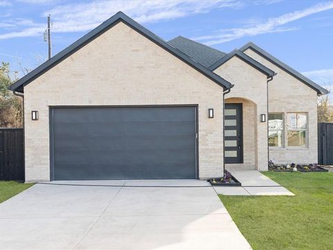 Photo of 116 Kirk Lane, West Tawakoni, TX 75474 (MLS # 21161198)