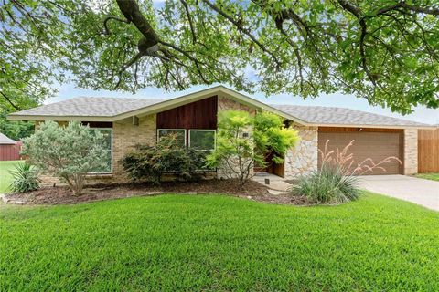 3736 Pageant Place Dallas TX 75244