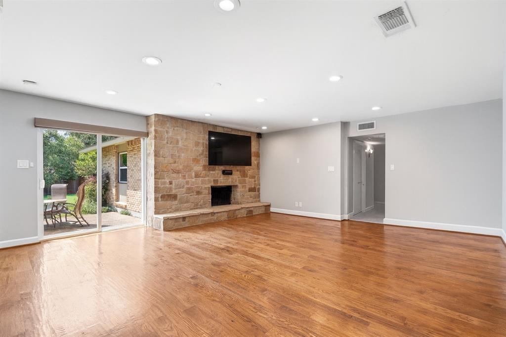 Meadow Park Inst 02 - Residential