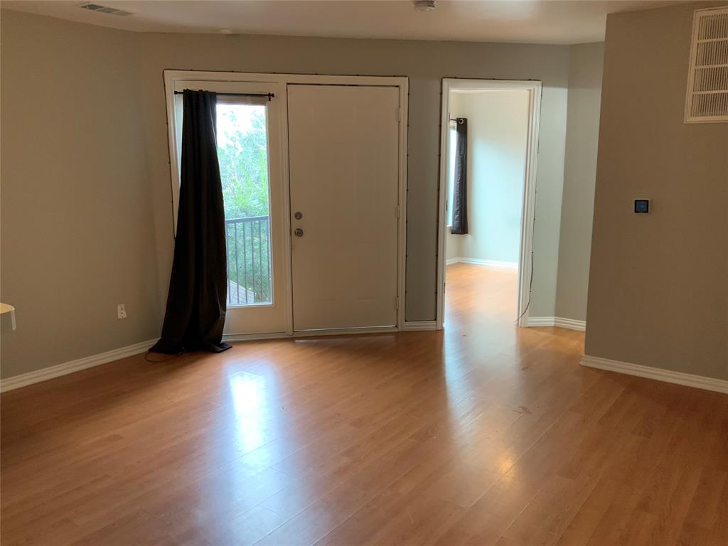 9817 Walnut Street 305