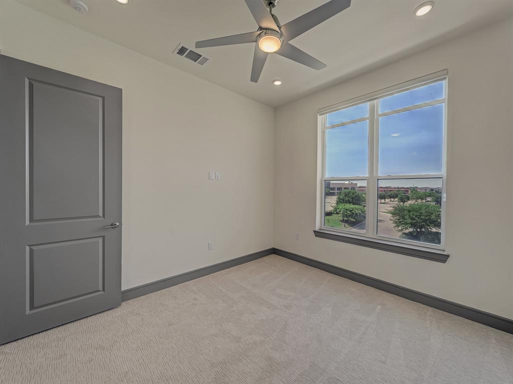 View Residential Condo - Residential Lease