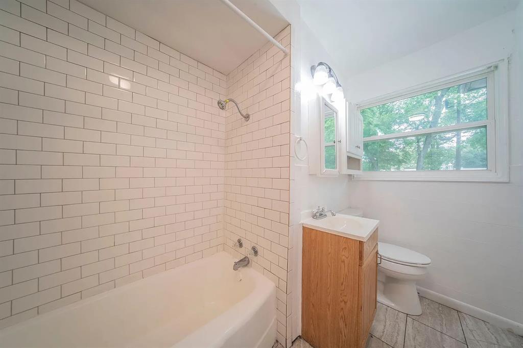 WEDGWOOD - Residential