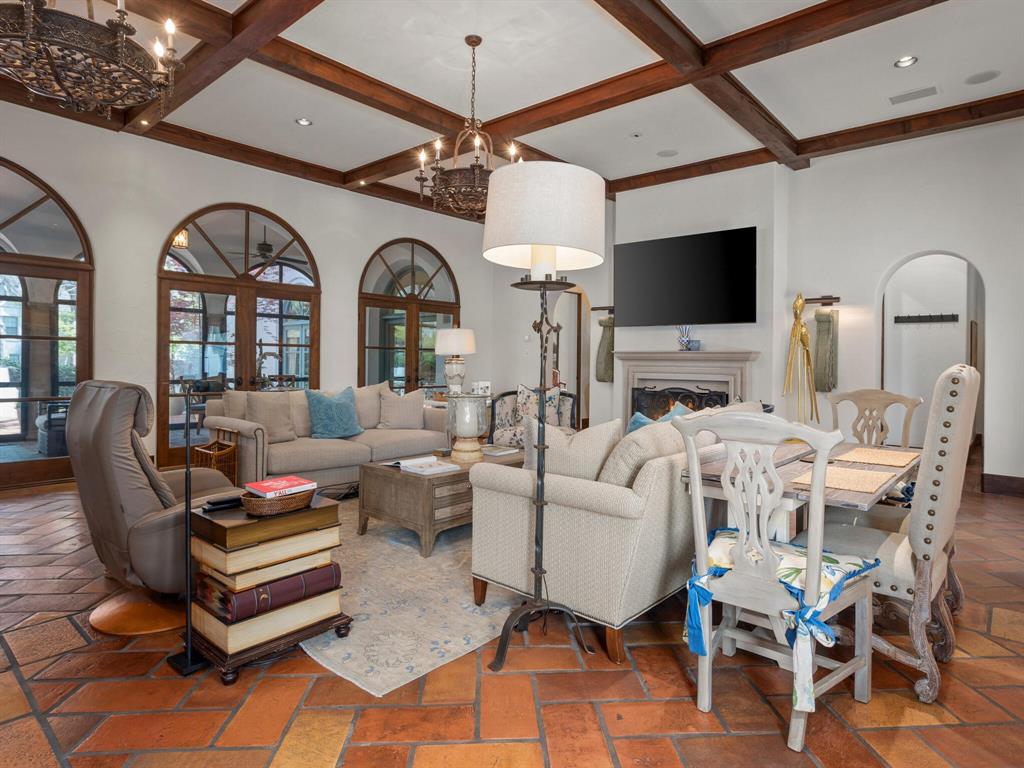 Chamberlain Arlington Heights 1st - Residential