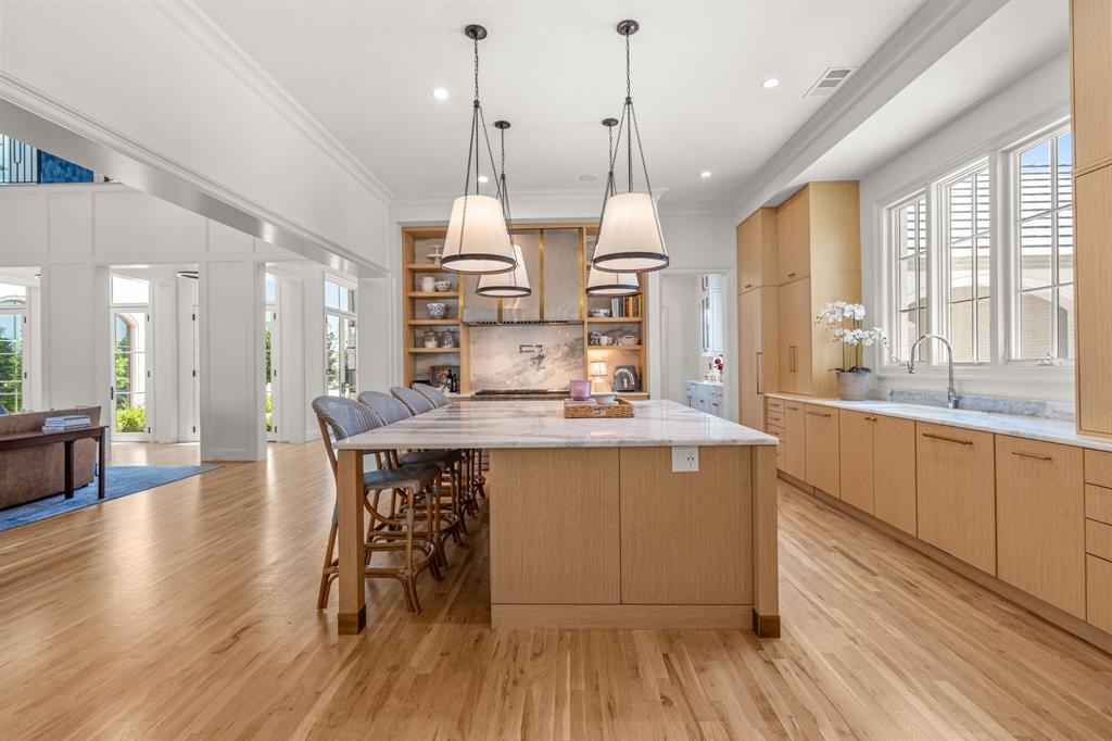 Montrachet - Residential