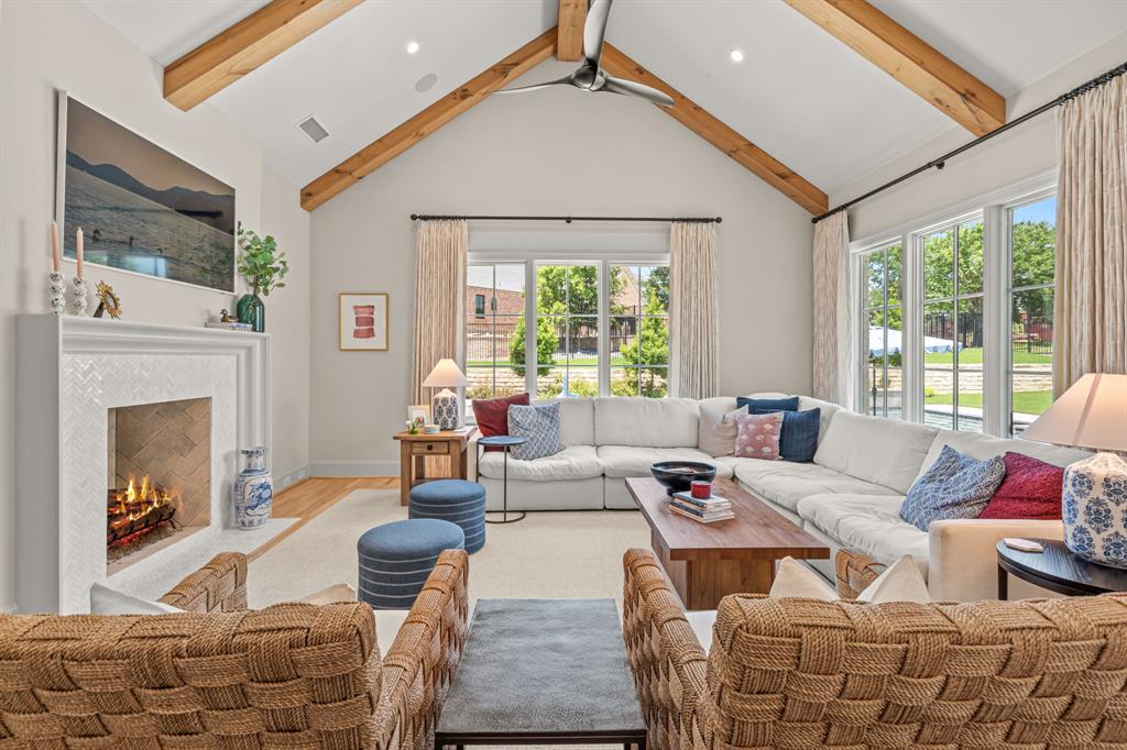 Montrachet - Residential