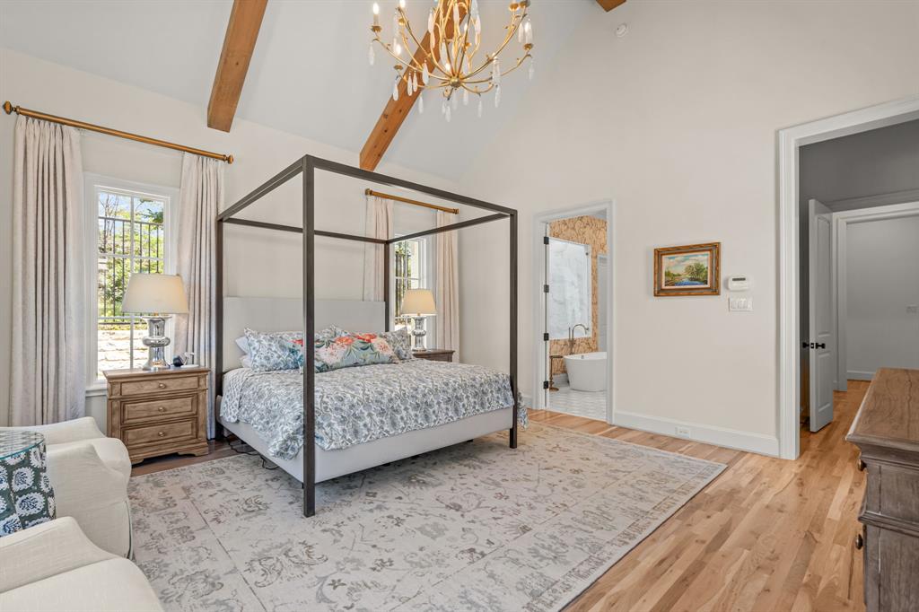 Montrachet - Residential