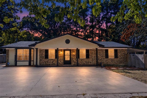 Photo of 170 County Road 1211, Sulphur Springs, TX 75482 (MLS # 21385850)