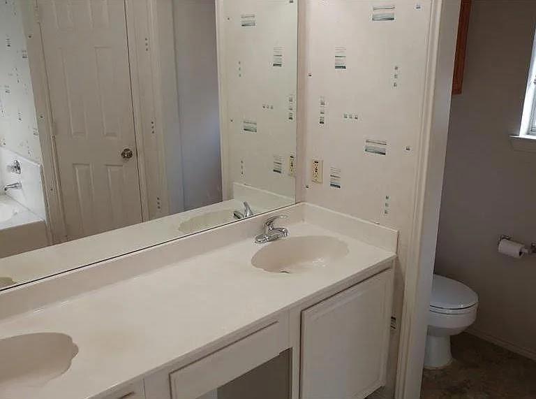 SUMMERFIELDS EAST - Residential Lease