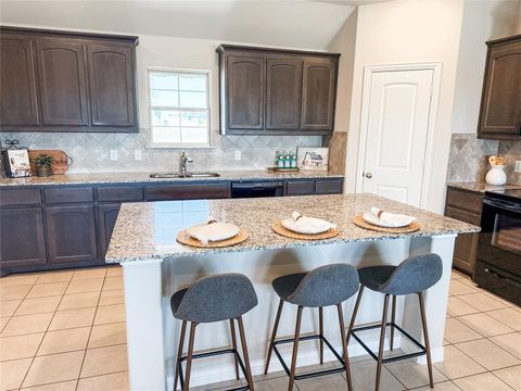 Tiny photo for 184 Crest Ln, Decatur, TX 76234 (MLS # 21099933)