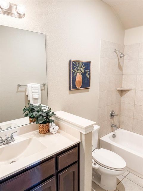 Tiny photo for 184 Crest Ln, Decatur, TX 76234 (MLS # 21099933)