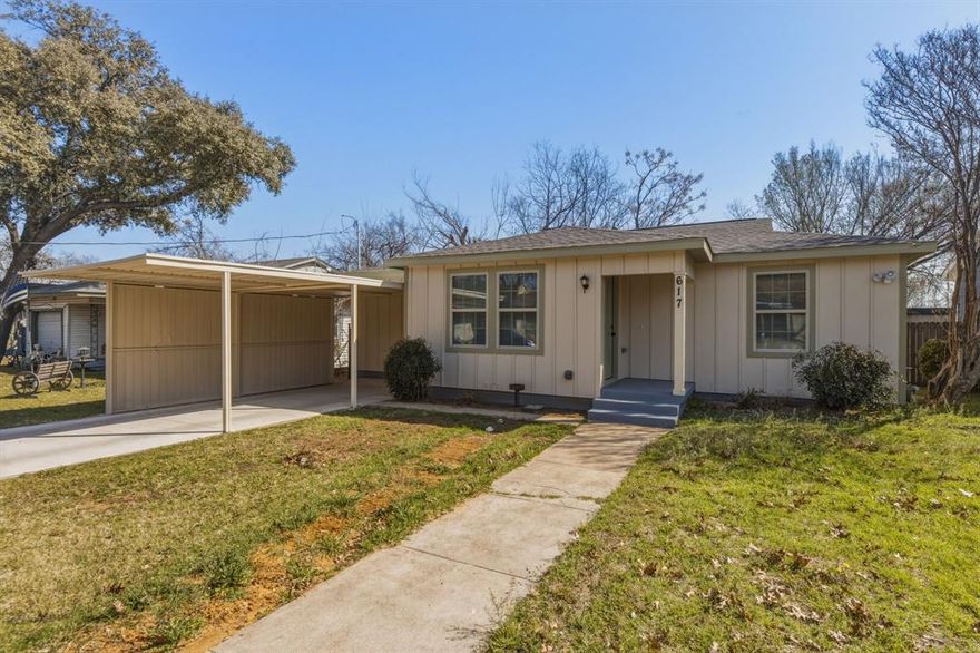 Beautifully remodeled 3-bedroom, 2-bath home located in Arlington TX. This property features numerous updates, including new electrical system and panel, new HVAC system, New sewer drainage system, spray foam insulation, tankless water heater, energy-efficient windows, and a 30-year new roof, offering enhanced efficiency and comfort.
The kitchen is equipped with granite countertops, a built-in stainless steel double oven, 6-burner cooktop, and a built-in cabinet for a microwave, providing both style and functionality. Additional exterior improvements include a new fence with metal gates and brand new siding.
The fenced backyard offers a private outdoor space suitable for a variety of uses. Conveniently located near major entertainment and recreational venues, as well as parks, schools, and everyday amenities.
Buyer to verify all information, including measurements, schools, and permitted uses.