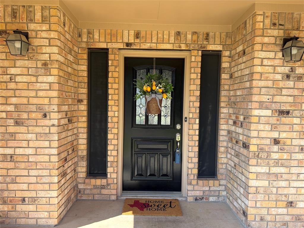 2305 Meadowlark Lane