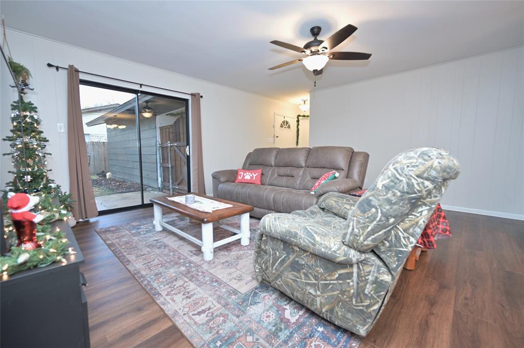 2708 Foxcroft Circle