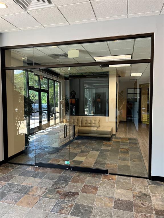 Royal and Greenville - Commercial Lease