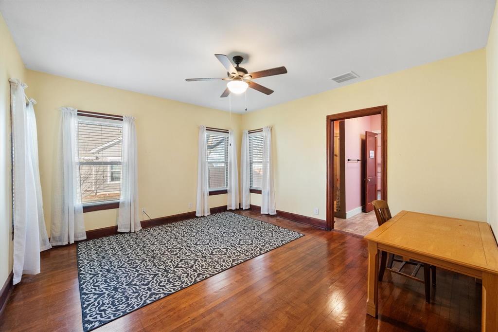 Ennis-Dvv - Residential