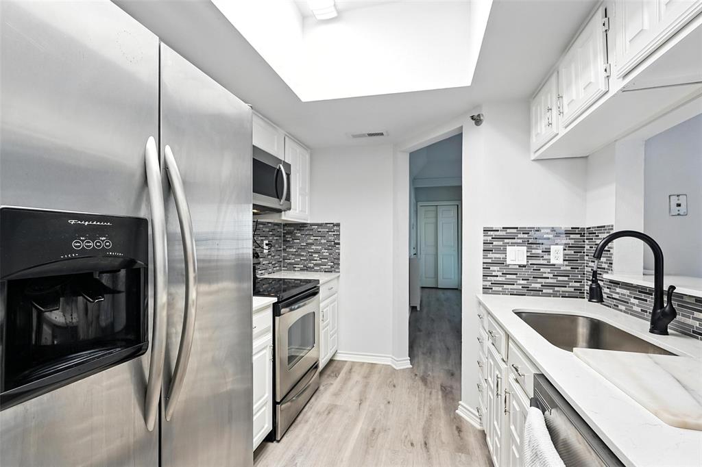 Bryan Place Condo - Residential