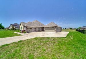 2575 Wincrest Drive