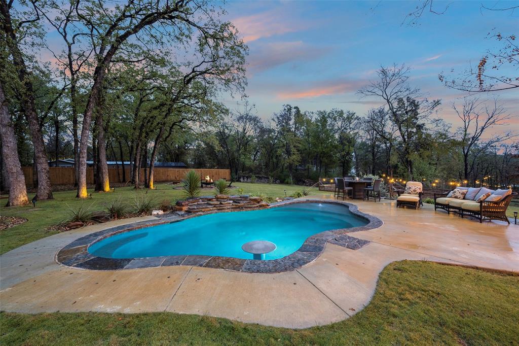 SHADOW RIDGE - Residential