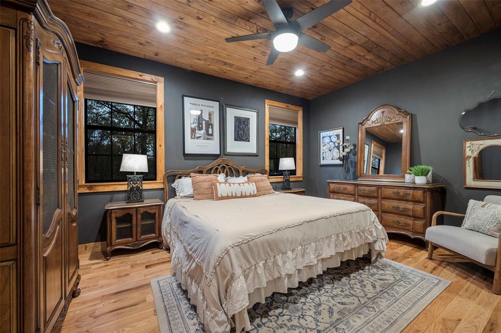 SHADOW RIDGE - Residential