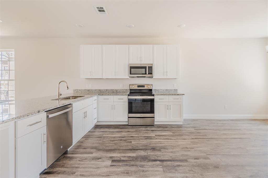 Polytechnic Heights Add - Residential Lease