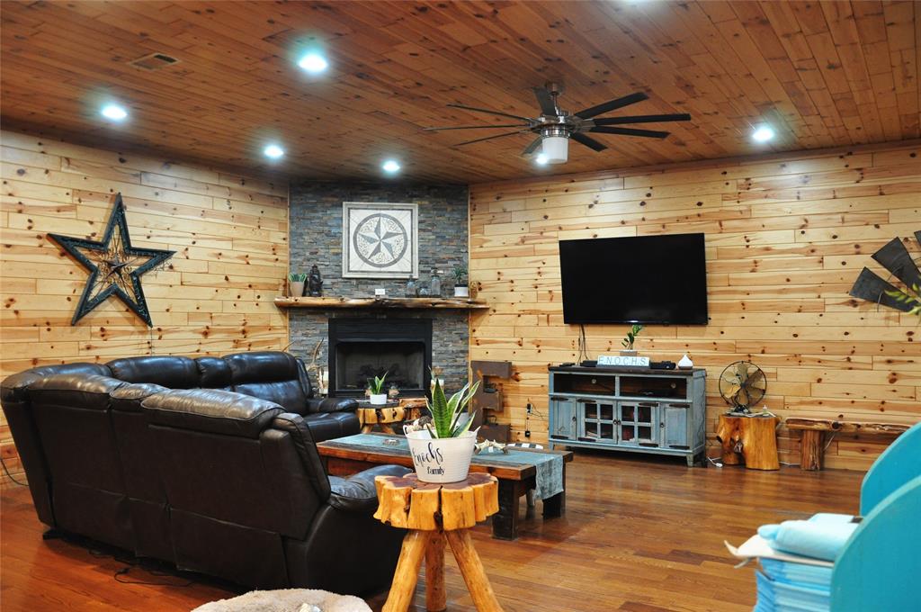 Tall Oaks Estates - Residential