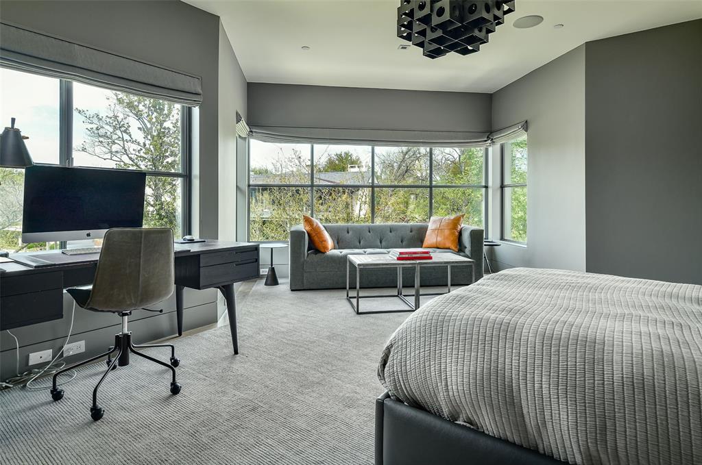 Francis Daniel - Residential