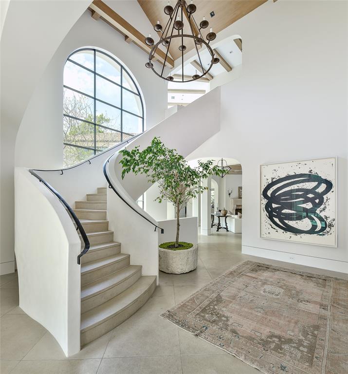 Francis Daniel - Residential