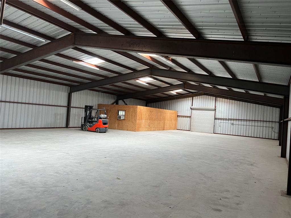 Wolters Indust P - Commercial Sale