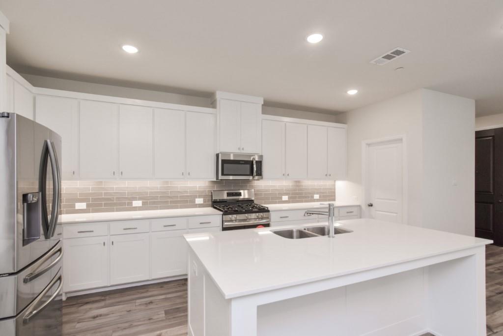 PAINTED TREE TOWNHOMES - Residential Lease