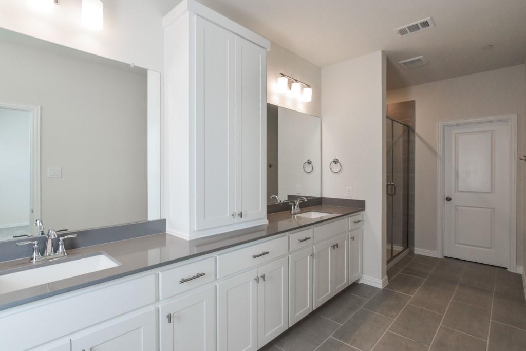 PAINTED TREE TOWNHOMES - Residential Lease