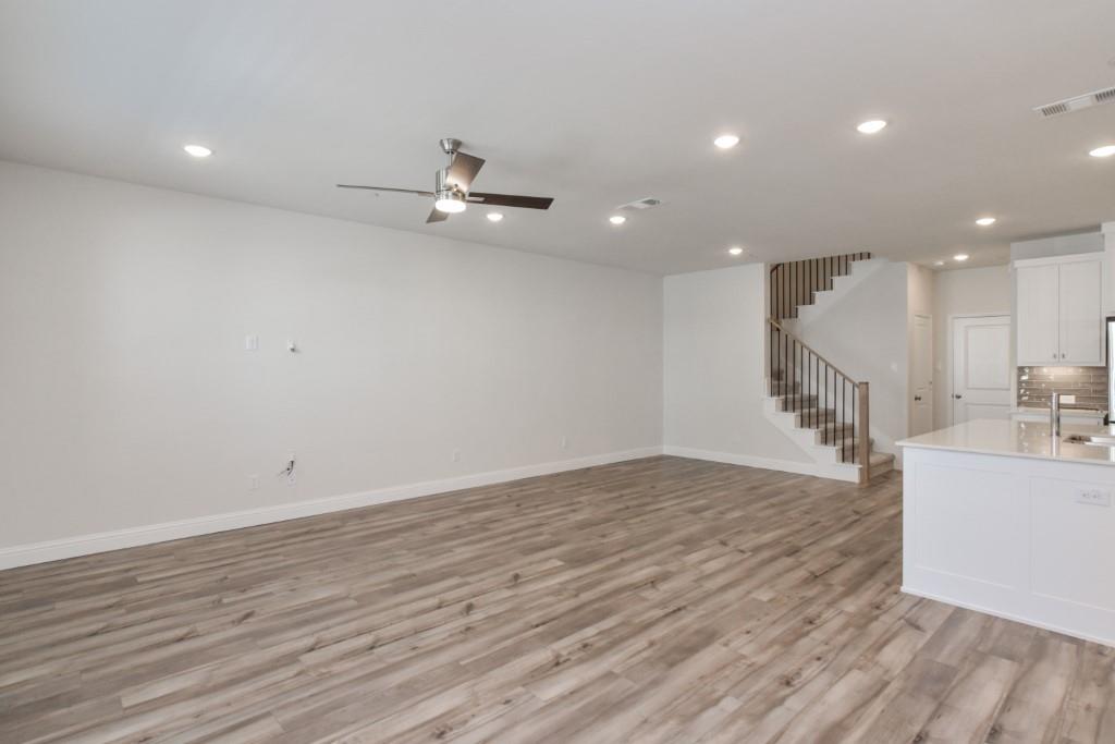 PAINTED TREE TOWNHOMES - Residential Lease