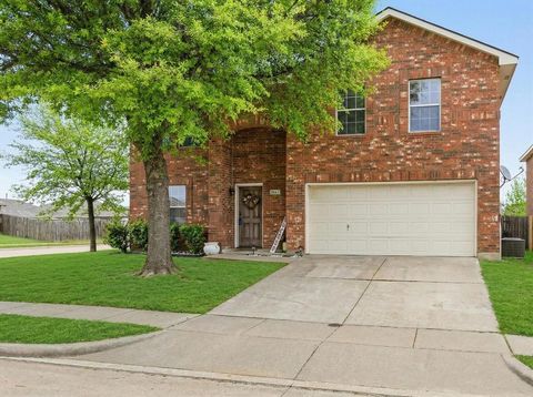 941 Honey Locust Lane Crowley TX 76036