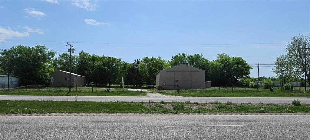 5014 E US Hwy 82
