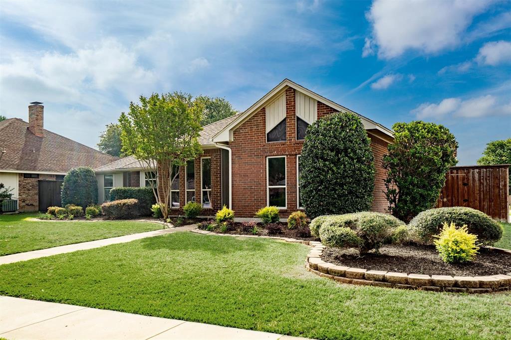 1902 Lansdown Drive