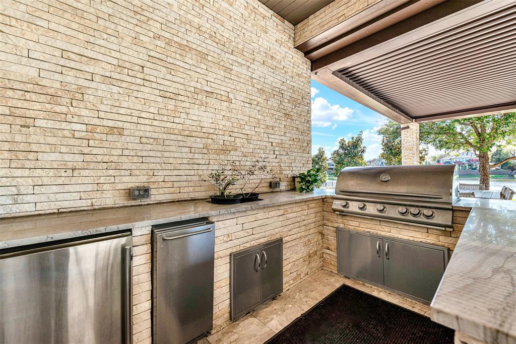 Willow Bend Lakes Ph Four - Residential