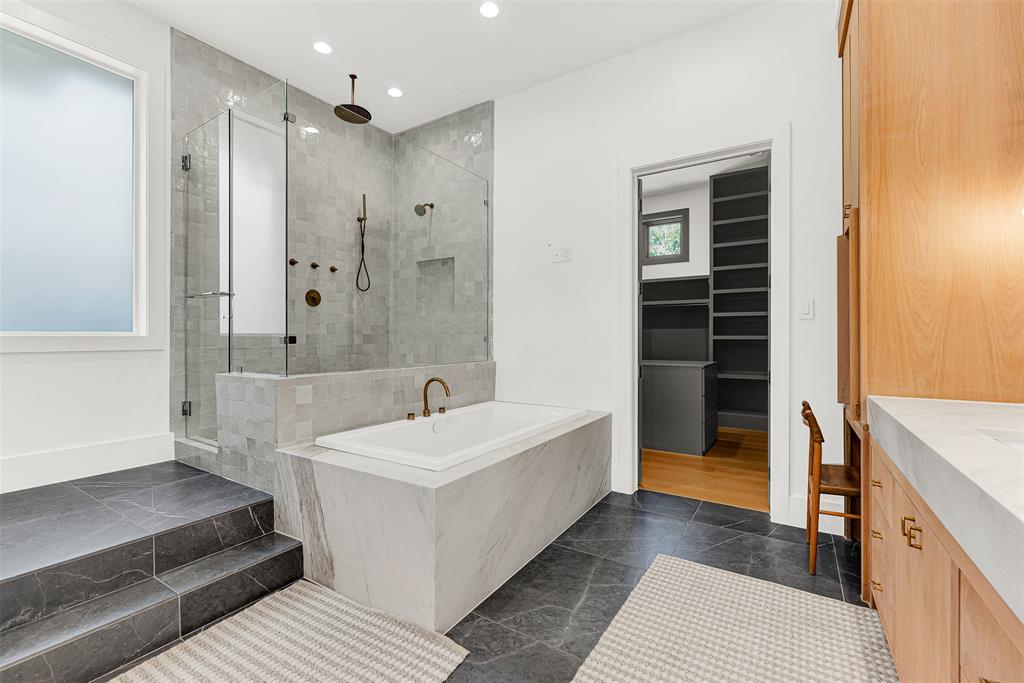 Willow Bend Lakes Ph Four - Residential