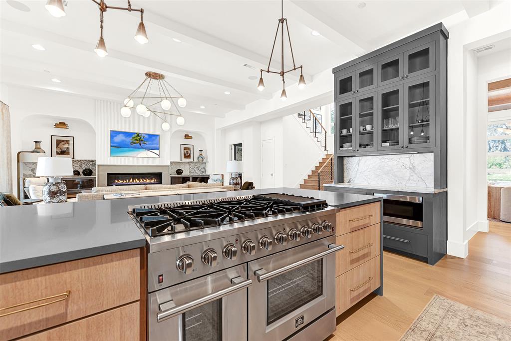 Willow Bend Lakes Ph Four - Residential