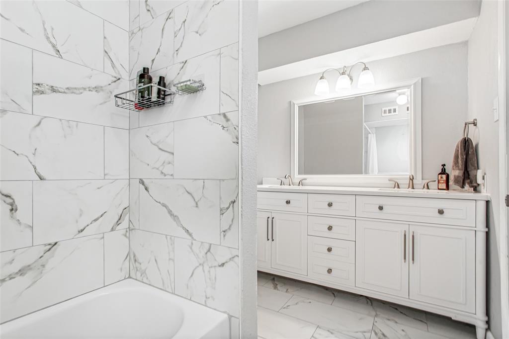 UNIVERSITY PLACE CONDOMINIUM - Residential