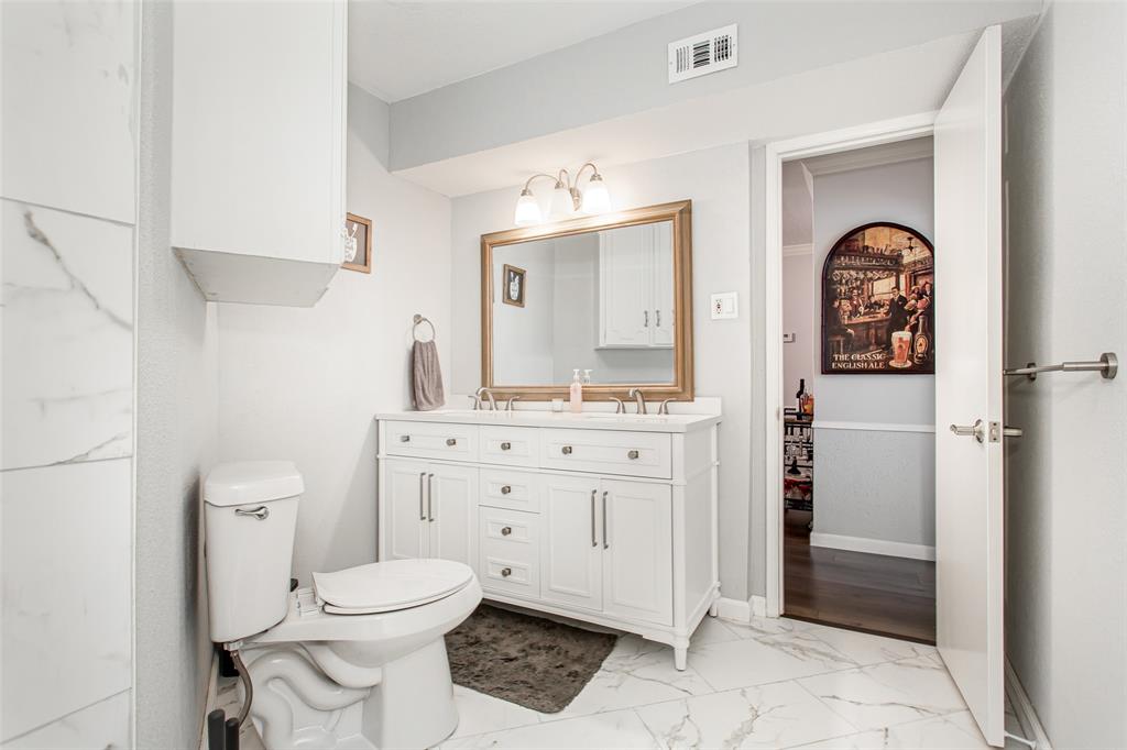 UNIVERSITY PLACE CONDOMINIUM - Residential