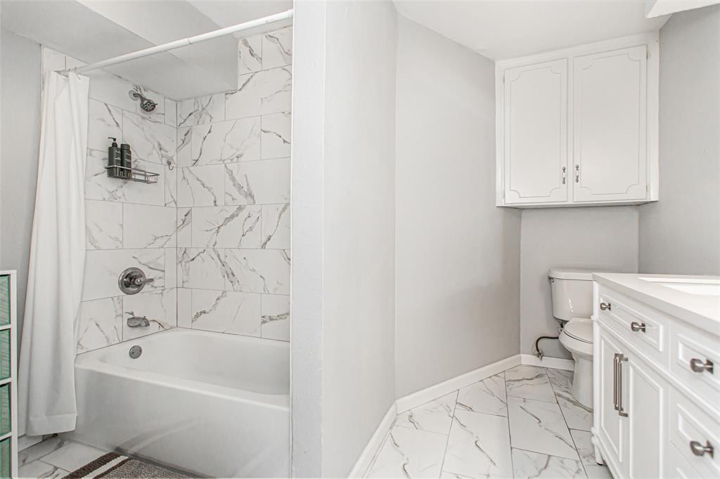 UNIVERSITY PLACE CONDOMINIUM - Residential