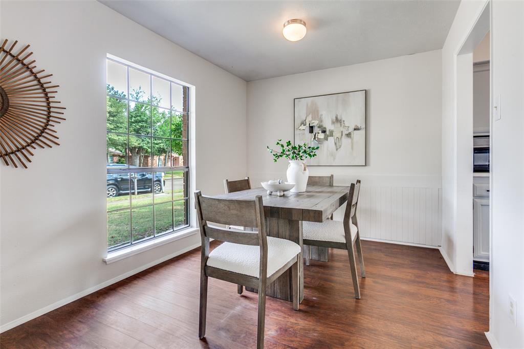 2906 Landershire Lane