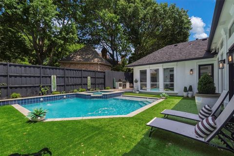 4373 W Northwest Highway Dallas TX 75220