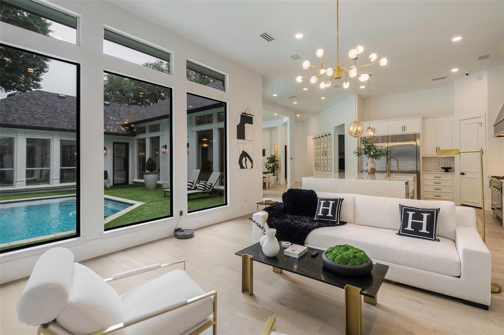 Palm Court Dev - Residential