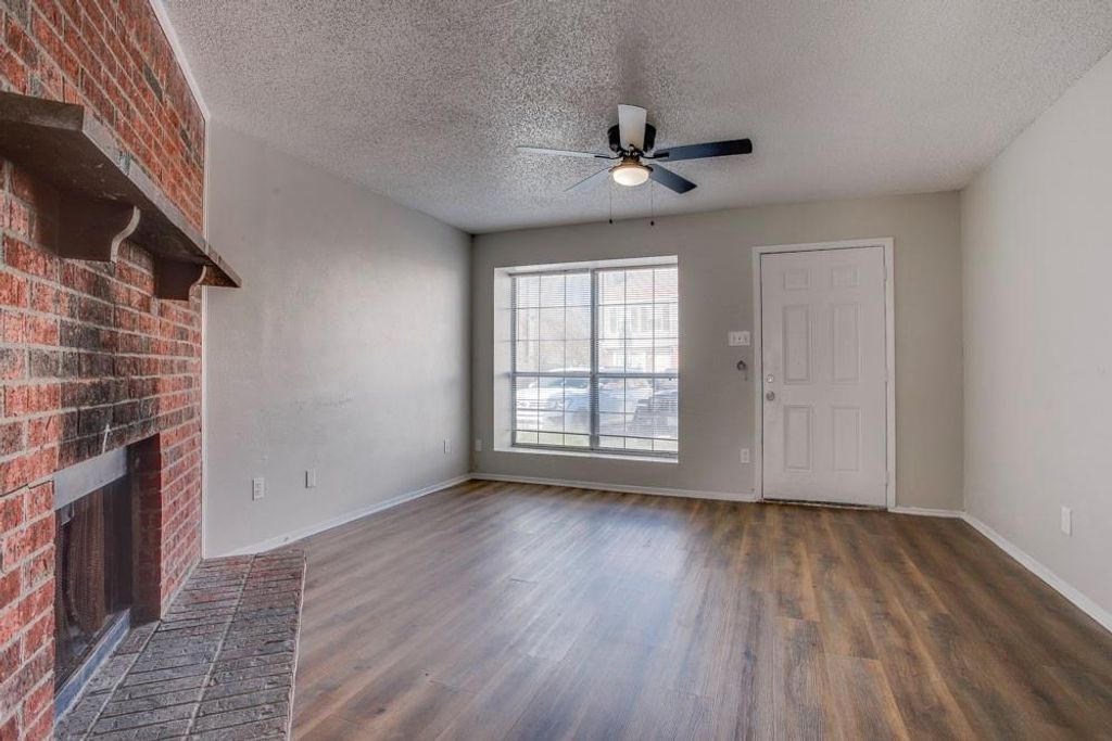 Photo of 10500 Lake June Rd #I08, Dallas, TX 75217 (MLS # 21161284)