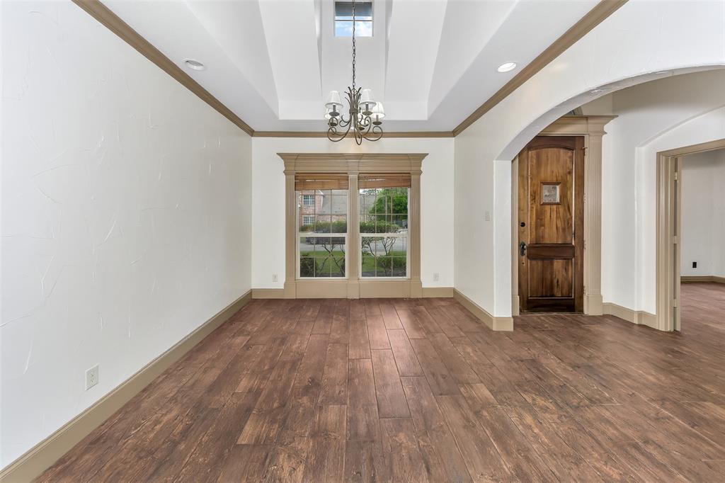 7612 willowood Court